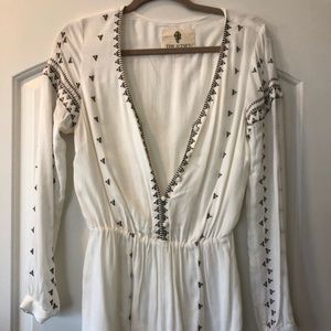 Jetset Diaries white romper